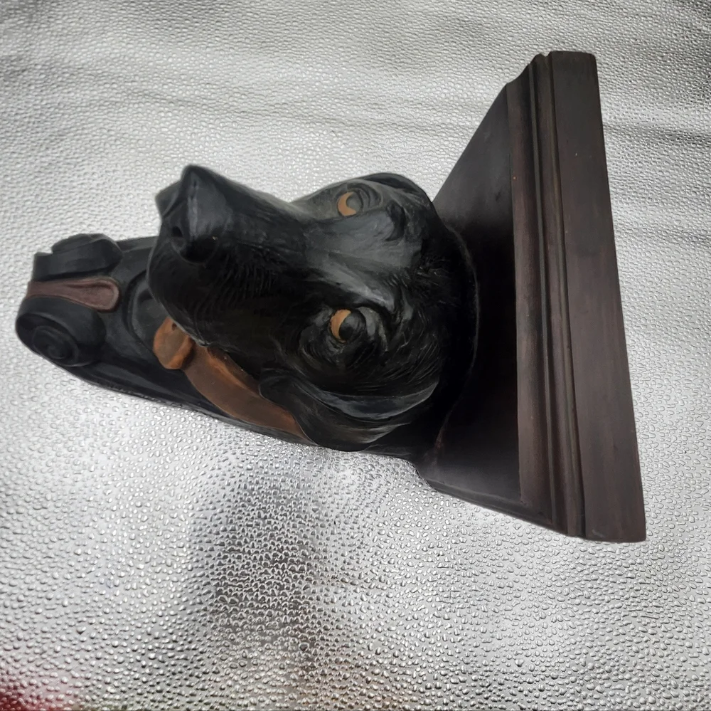 Bracket Painted Sculpted Labrador Dog Wall Shelf Sconce Resin Stein 1995